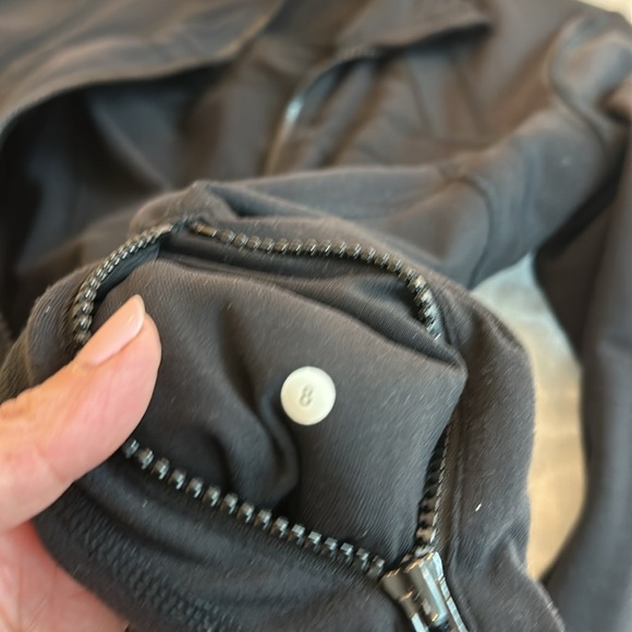 Lululemon black running jacket. Size 8. Runs small. - Picture 6 of 6